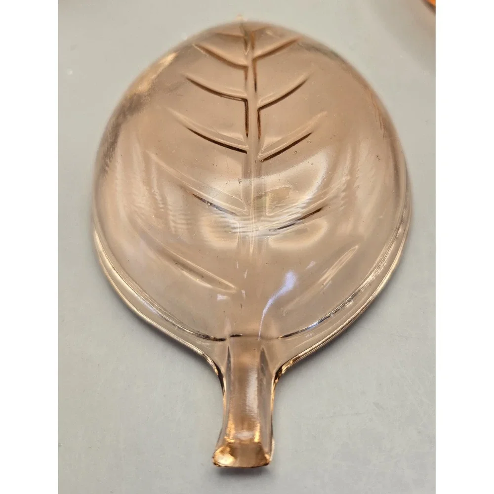 Vintage 60's Color Glass Leaf‎ Shaped Trays 6pcs. 3 Colors B#24